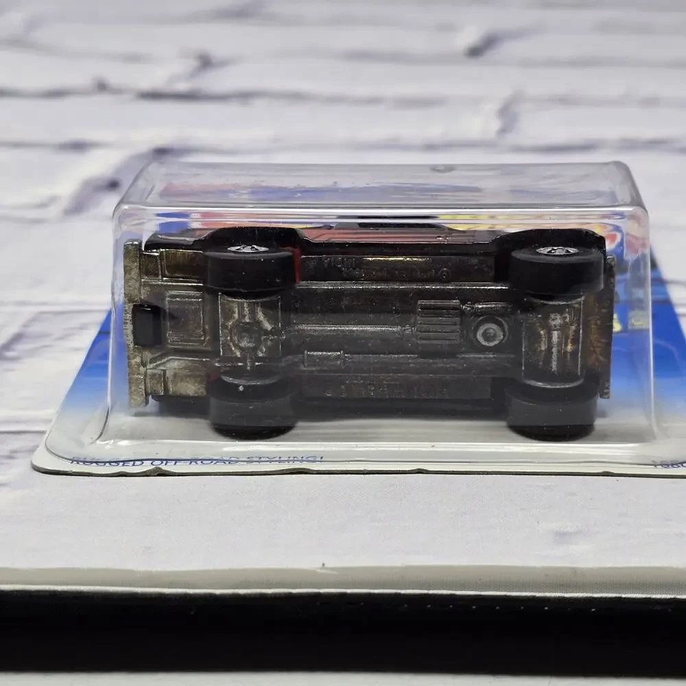 1997 Hot Wheels #525 Black Jeep Pickup Trailbuster CJ-8 Scrambler
